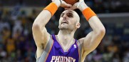 Marcin_Gortat_Suns_2011_2