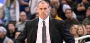 Rick_Carlisle_Mavericks_2011_1