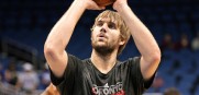 Aaron_Gray_Raptors_2012_1