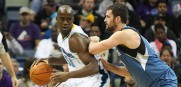 Emeka_Okafor_Hornets_2012_9