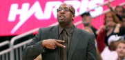 Mike_Brown_Lakers_2012_3