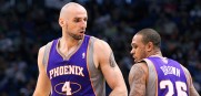 Marcin_Gortat_Suns_2013_2